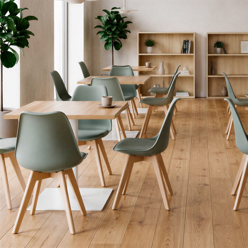 Sedia scandinava Ada verde in reception