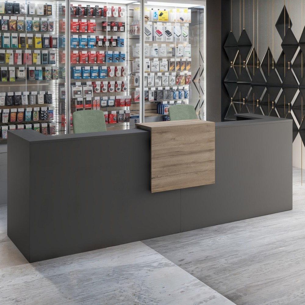 Bancone Sotto con sedie